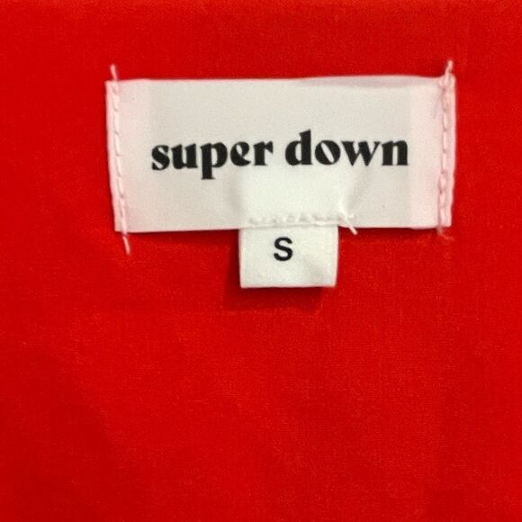 EUC Rio Surplice Romper Color: Rainbow Stripe
Never worn. Sz. S - Picture 4 of 8